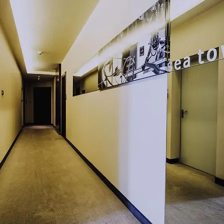 Sea Towers Apartment