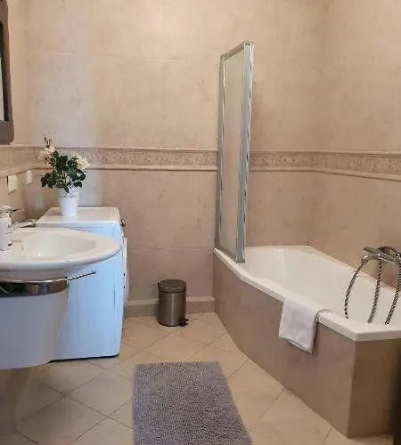 Sea Towers Apartmán *